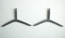 Pieds / stand modèle