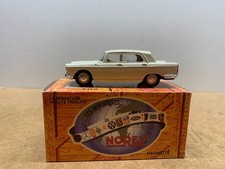 NOREV PEUGEOT 404 1960 EN BOITE  1/43 H12