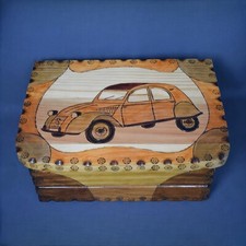 Boîte en bois artisanale