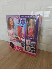 Garde-robe artisanale Barbie -