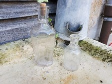 2 ANCIENS  flacons petites