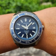 Montre automatique SEIKO Prospex Diver Scuba Blue Samurai Titanium 43 mm...
