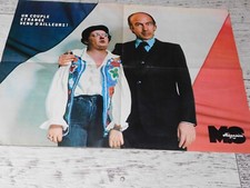ANCIEN POSTER DE COLUCHE ET GISCARD D ESTAING  UN COUPLE ETRANGE VENU D AILLEURS