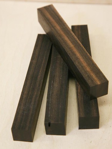 Trousse bois ébène - 5,
