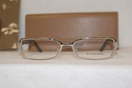 Brand new authentic burberry - new,