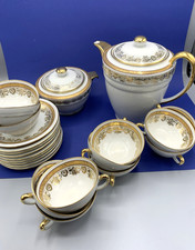 Service à café porcelaine LUCE Limoges – décor doré – 23 pièces