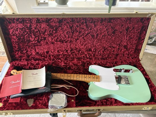 Fender 70th anniversary - 70th,