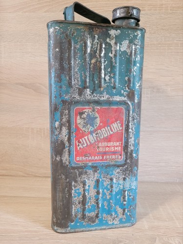 Ancien bidon essence