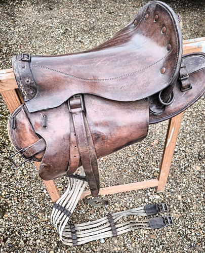 Selle rivets 1874 beau cuir - selle,