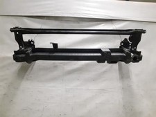 Renfort pare choc avant