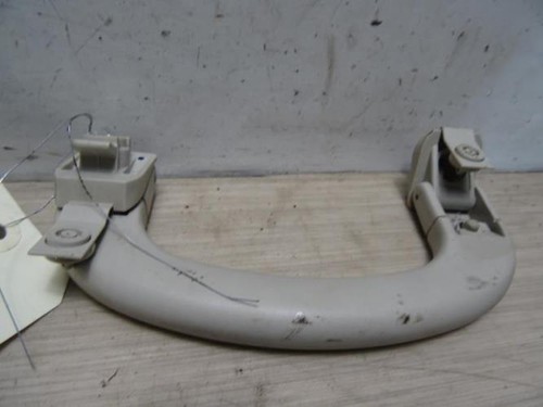 Poignee maintien avant - poignee,