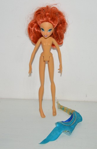 Poupée winx club bloom avec - poupée,