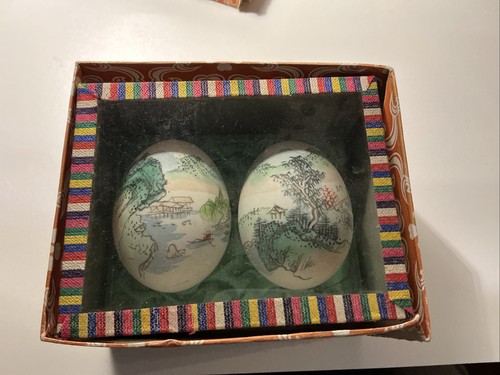 Oeufs anciens chinois peints - anciens,