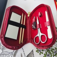 TROUSSE MANUCURE OVALE 6