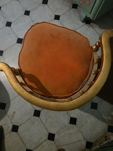 Lot chaises atypiques - chaises,