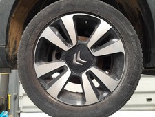 205/55/16 JANTE / 2588912 POUR