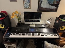Korg Kronos 2 88-key