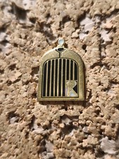Pin's Rolls Royce RR Luxe Auto Voiture Logo Emblème Marque Pins Calandre Rare