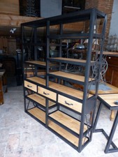  Bibliothèque design industriel déstructuré 