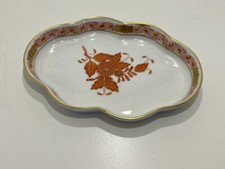 Coupe / assiette en porcelaine