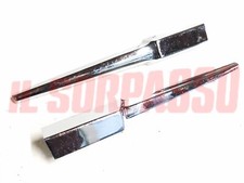 Moustache Panneau Avant Armes