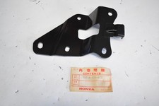 Support echappement gauche