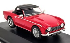 Vanguards 1/43 Triumph TR5 Signal Red With Soft Top Diecast Model Car