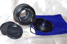 TRÈS BEL objectif MINOLTA_MD 50mm f1,7, bouchons, pare-soleil, housse, EXCELLENT