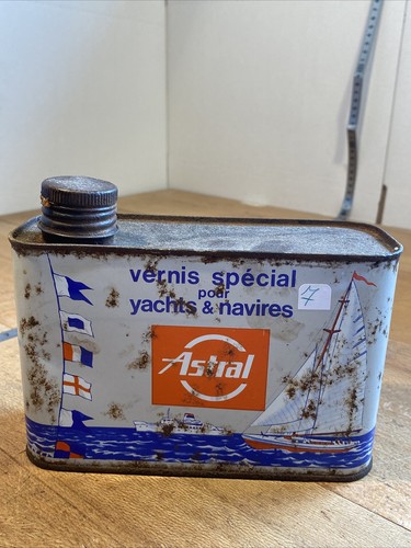 Ancien bidon de vernis - (n°7,