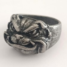 Bague tête bouledogue