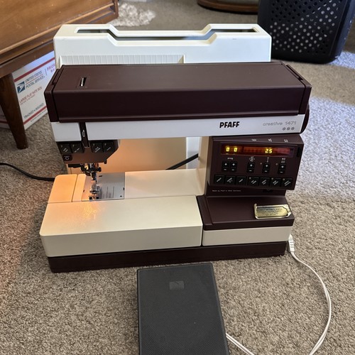 Pfaff creative 1471 - creative,