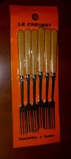 6 fourchettes pour fondue Le Creuset , jamais utilisée , encore sous blister