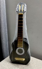 Ancienne carafe en céramique « guitare acoustique 🎸 » décor cuisine