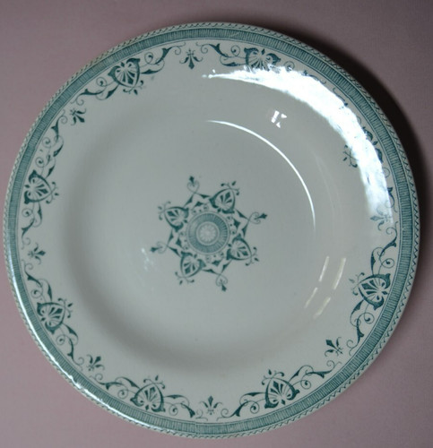 Ancienne assiette creuse - , en
