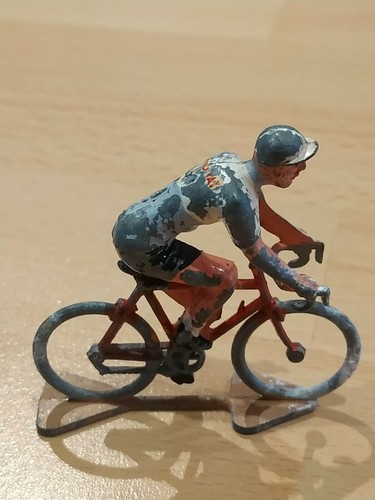 Cycliste ancien métal - ancien,