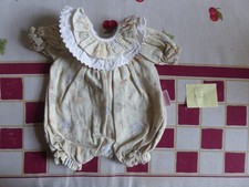 vêtement poupon poupée COROLLE Calin rieur 1995