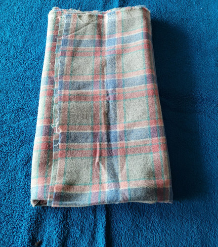 Linge ancien grand coupon - linge,