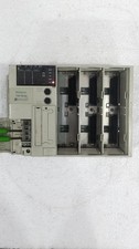 un contrôleur programmable Schneider TSX3721001 Modicon TSX Micro PLC...