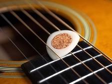 BLACKMOUNTAIN BMP-TAG4 Tagua Pick Avec Insertion En Liège, Pack De 4