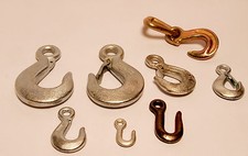 Zugkettenhaken Crochet de