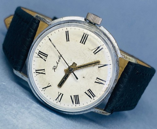 Montre bracelet vintage raketa - vintage,