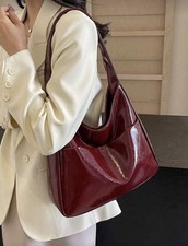 Sac à main rouge bordeaux en