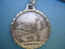 SUPERBE  Porte clés - Blason HOSSEGOR Landes - Berger Landais sur Echasses
