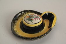 Chapeau breton faïence Henriot Quimper (61135)