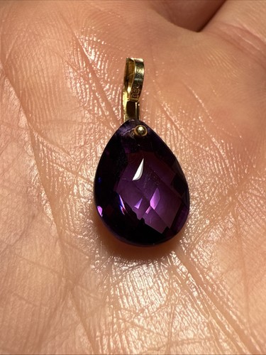 Pendentif avec une améthyste - avec,