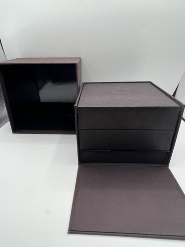 Boucheron boite de montre - boucheron,