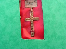 croix   religieuse ancienne