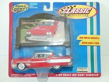PONTIAC BONNEVILLE 1958 Rouge et Blanc ROAD CHAMPS 1:43