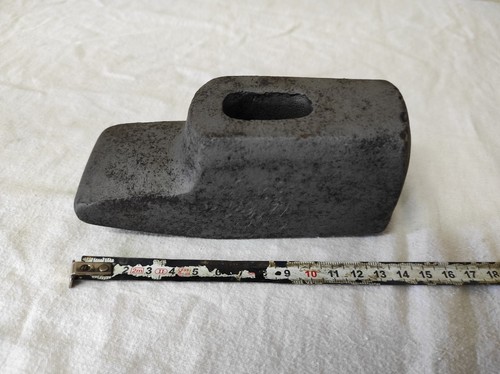 Outil ancien tête marteau - ancien,