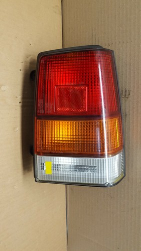 Feu arriere droit daihatsu - feu,